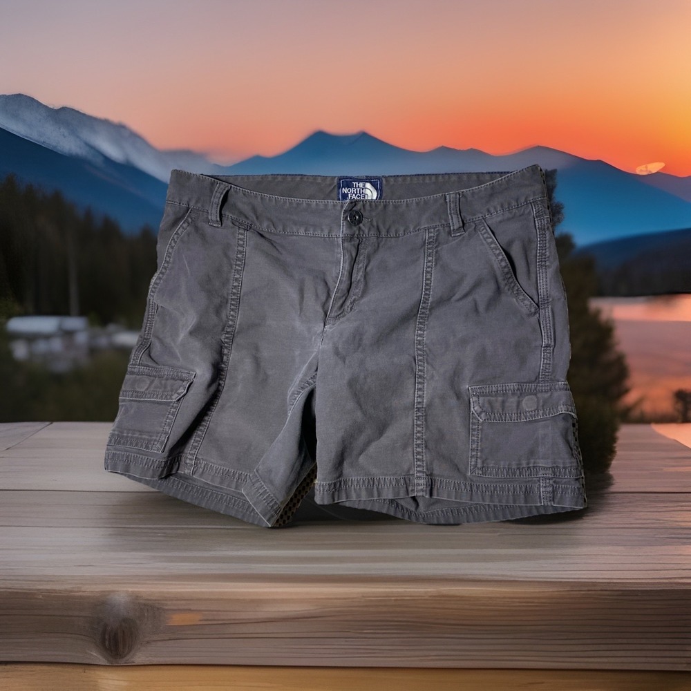 The North Face Cargo Shorts Womens 8 Long Hiking Camping Olive Green